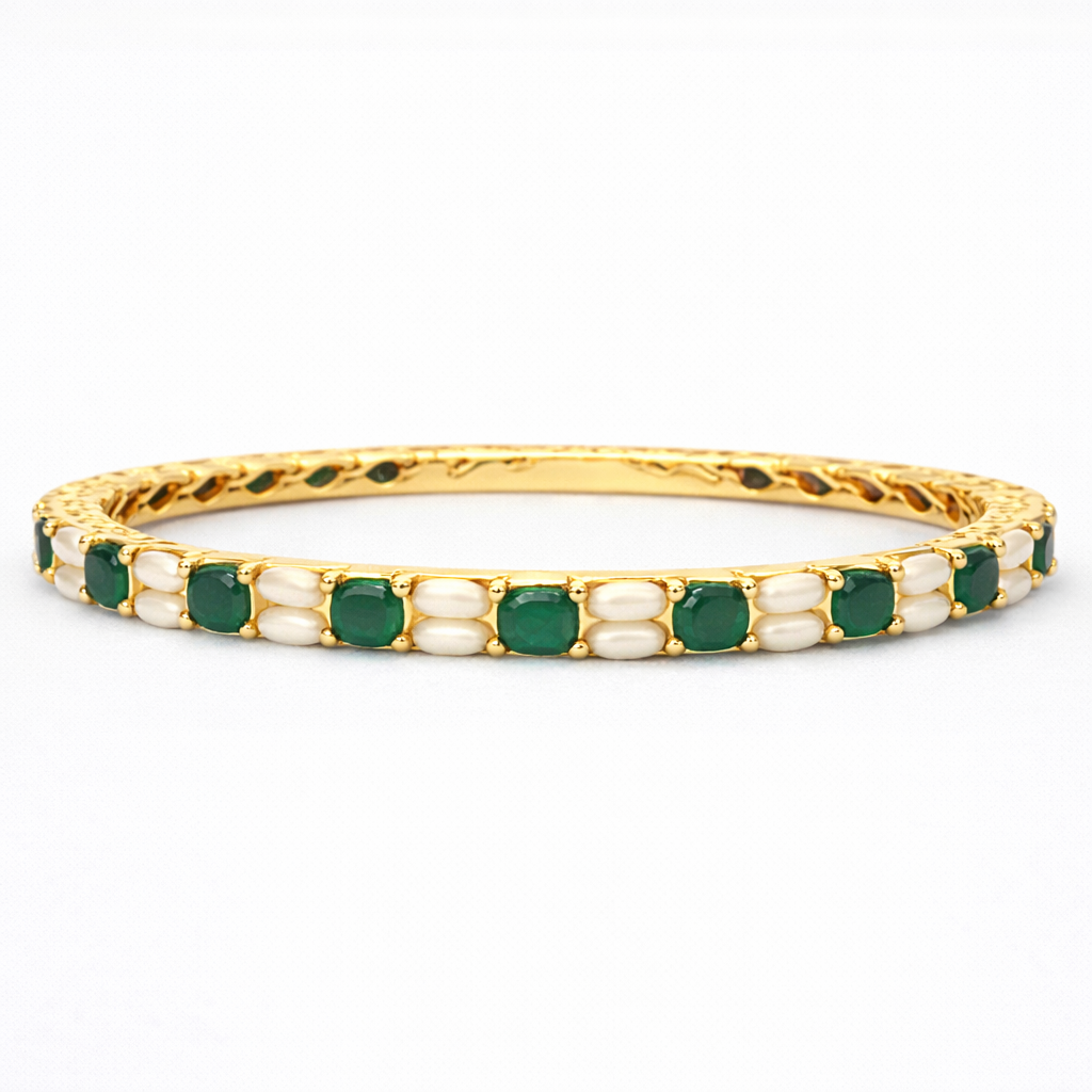 EMERALD GLOW CLASSIC BANGLE