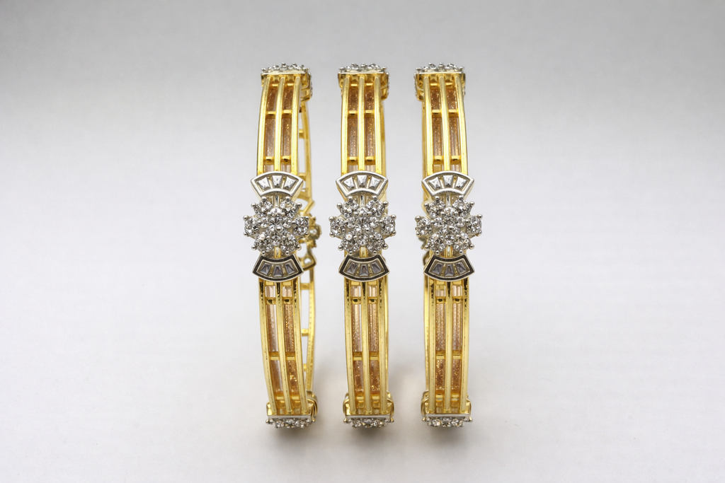 NOOR ROYALE DIAMOND BANGLE