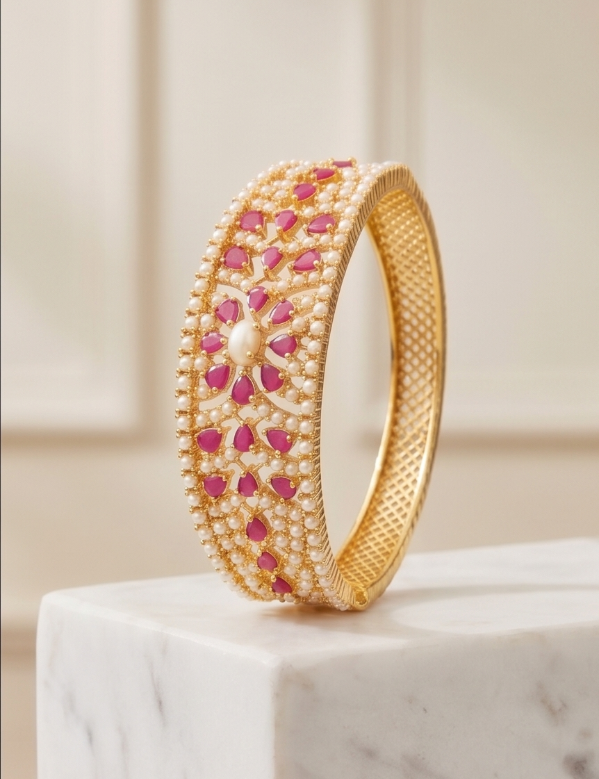 PHULWARI GOLD PLATED WITH STONES KADA
