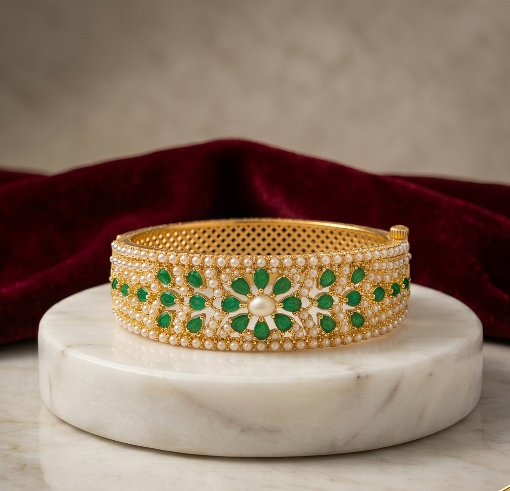 PHULWARI GOLD PLATED BRACELET WITH STONES