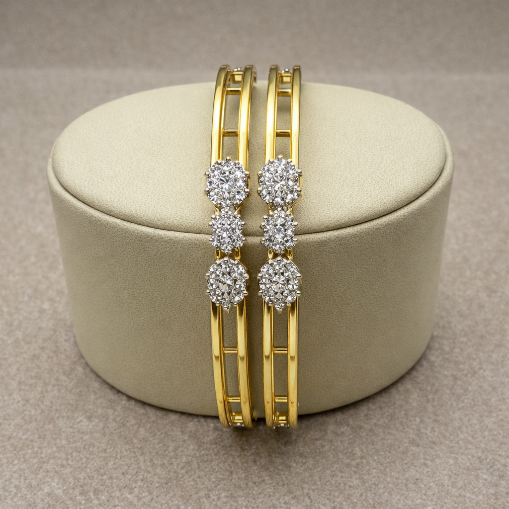 AURORA TRIPLE DIAMOND GOLD BANGLE