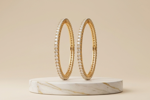 THURAYA CELESTIAL 3-SIDED ETERNITY BANGLE SET