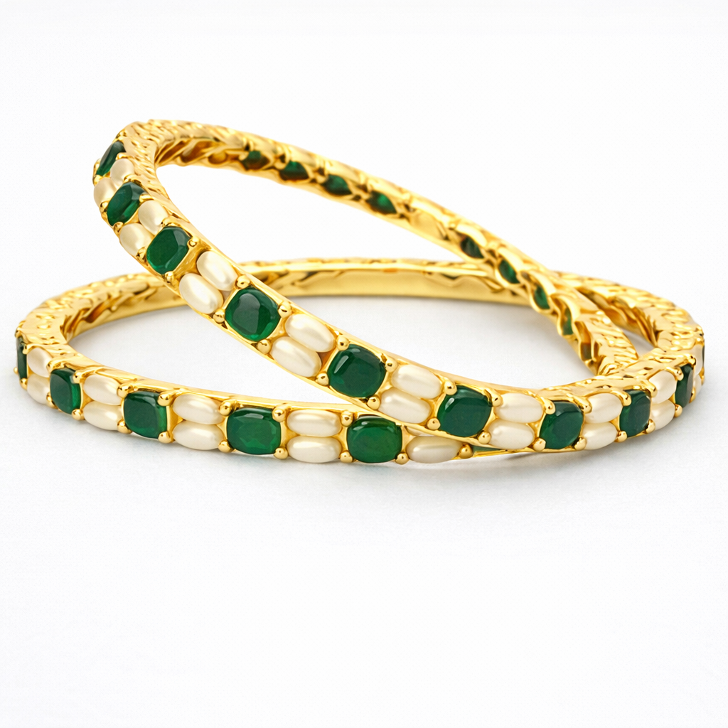 EMERALD GLOW CLASSIC BANGLE