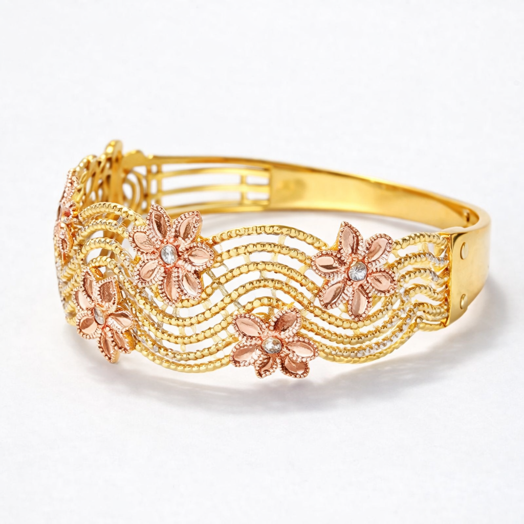 URBAN BLOOM CUFF BRACELET