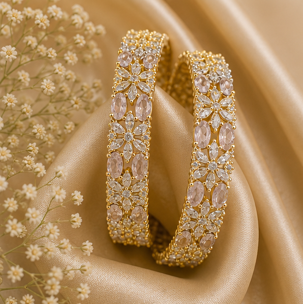 THE SHAHI BAGICHA GOLD-LOOK KANGAN