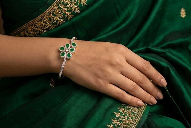 CELESTIA FLORA CUFF