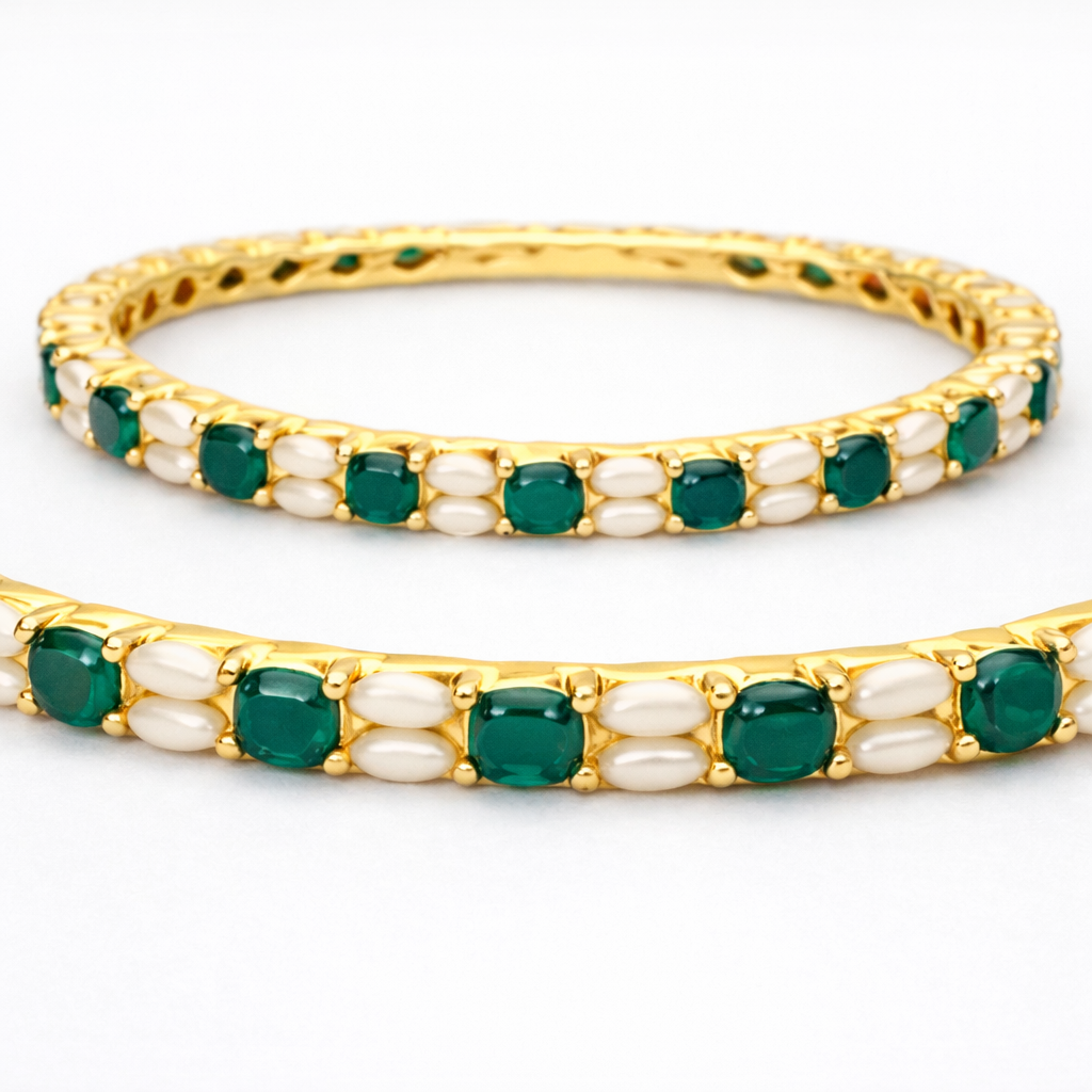 VERDE GLOW GOLD BANGLE