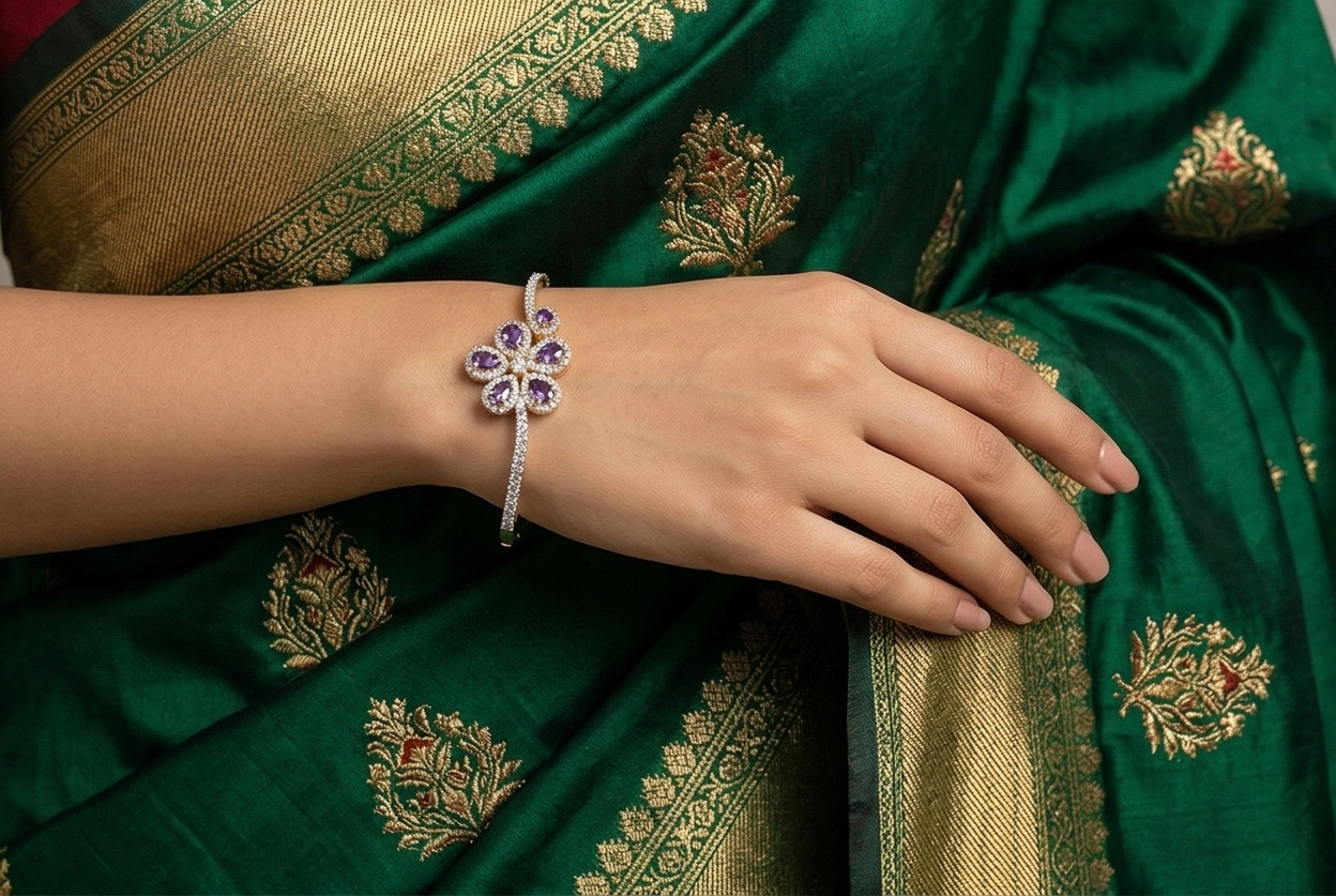 CELESTIA FLORAL CUFF