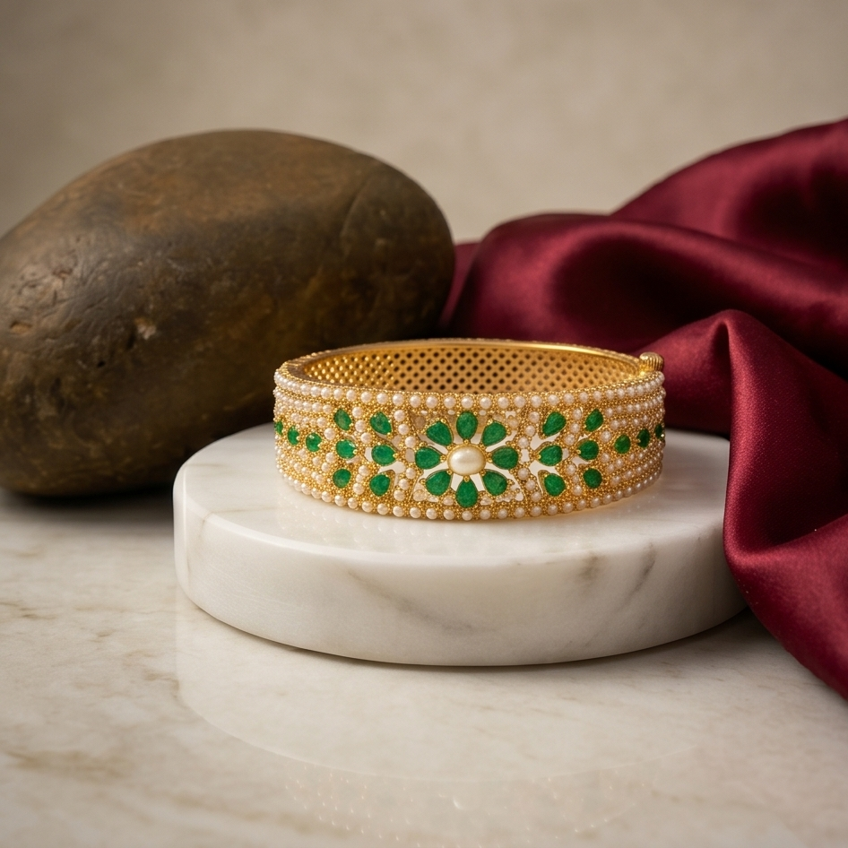 PHULWARI GOLD PLATED BRACELET WITH STONES