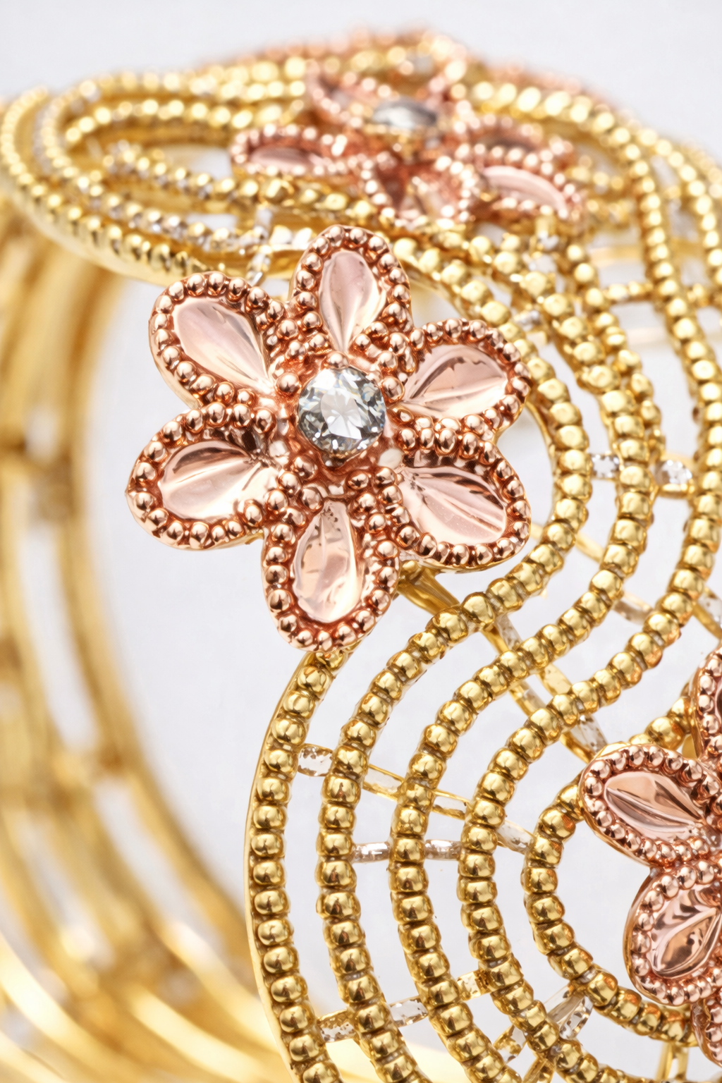 URBAN BLOOM CUFF BRACELET