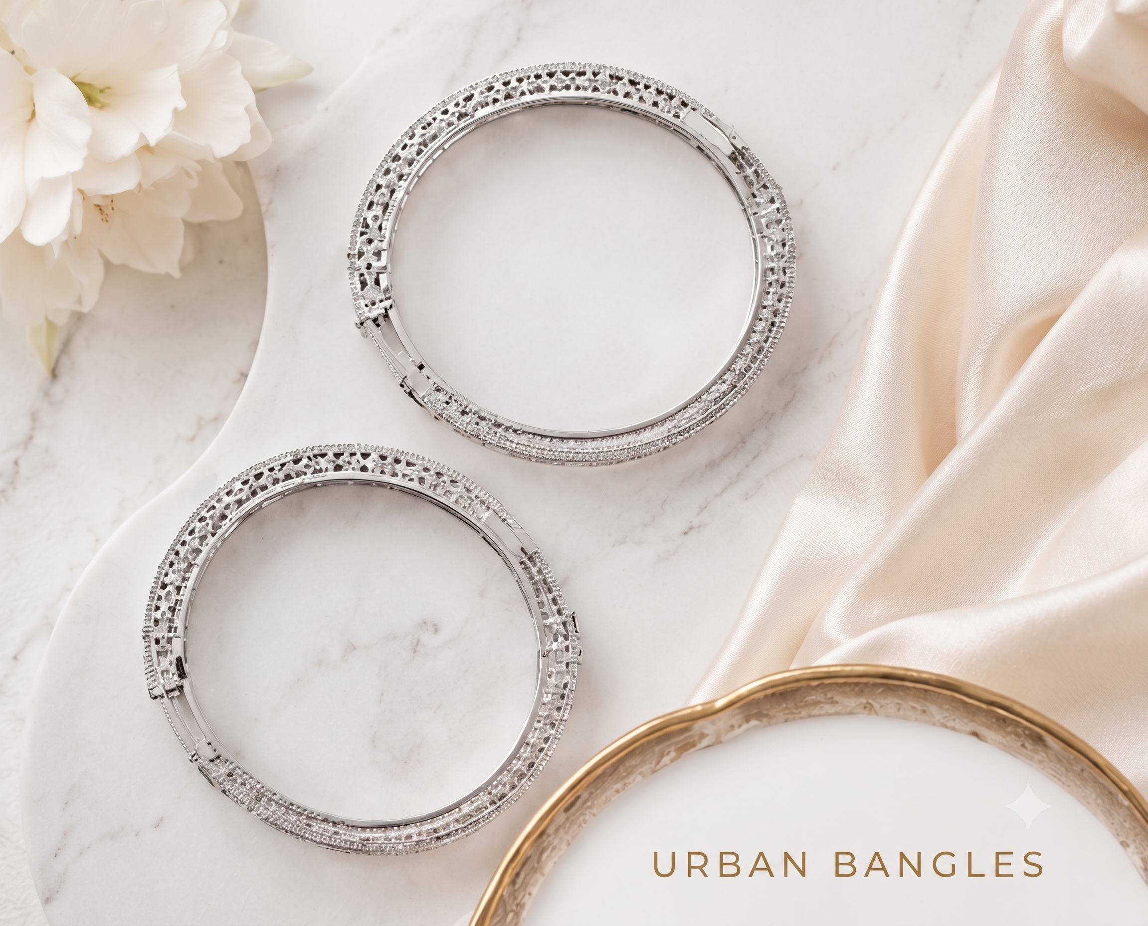 THE SITARA BANGLE