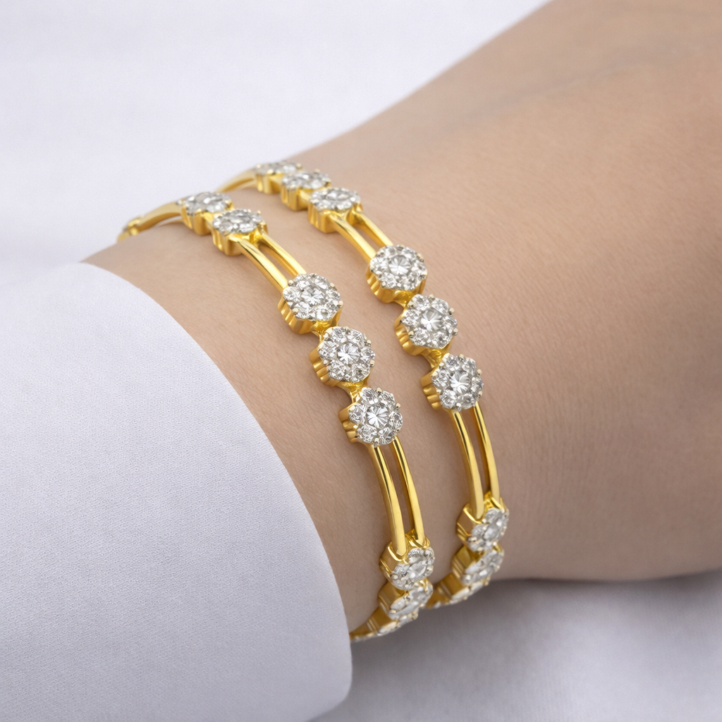 URBAN SPARK DIAMOND GOLD BANGEL