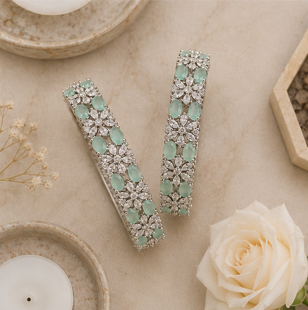 THE SHAHI BAGICHA PLATINUM-LOOK KADA