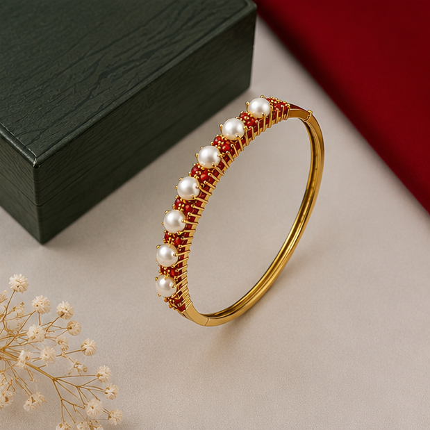 THE SHAHI CHANDRIKA RUBY BANGLE