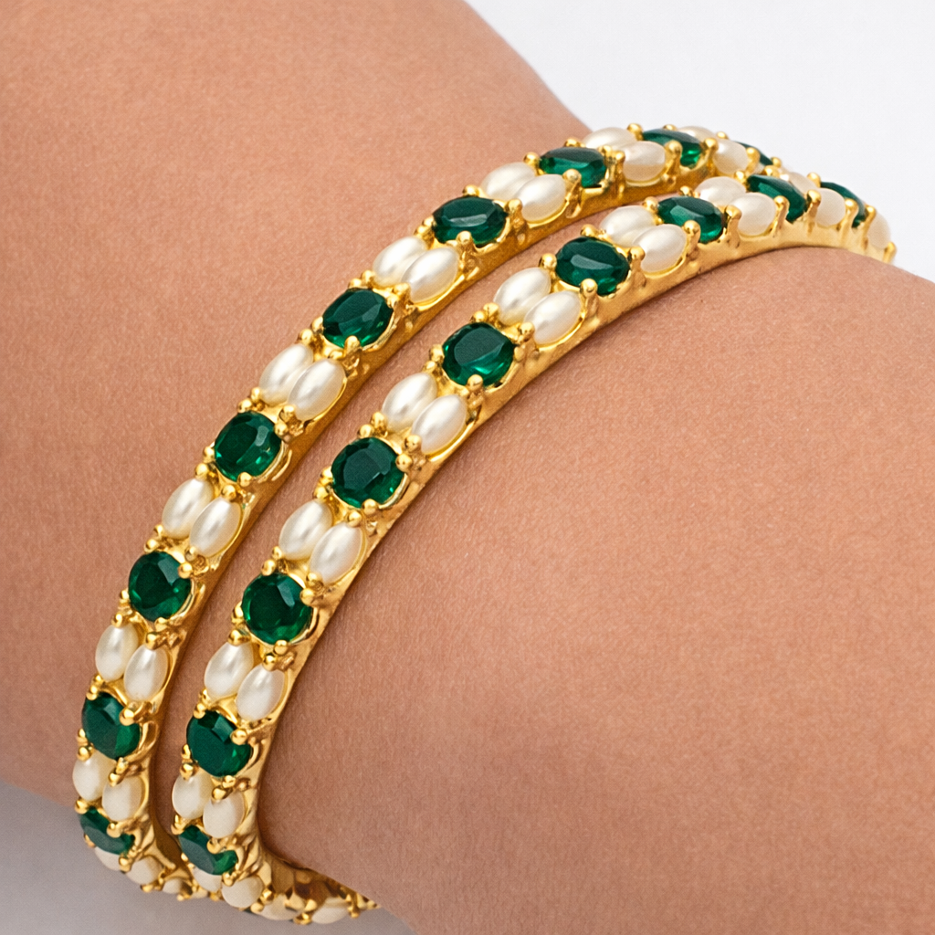 VERDE GLOW GOLD BANGLE