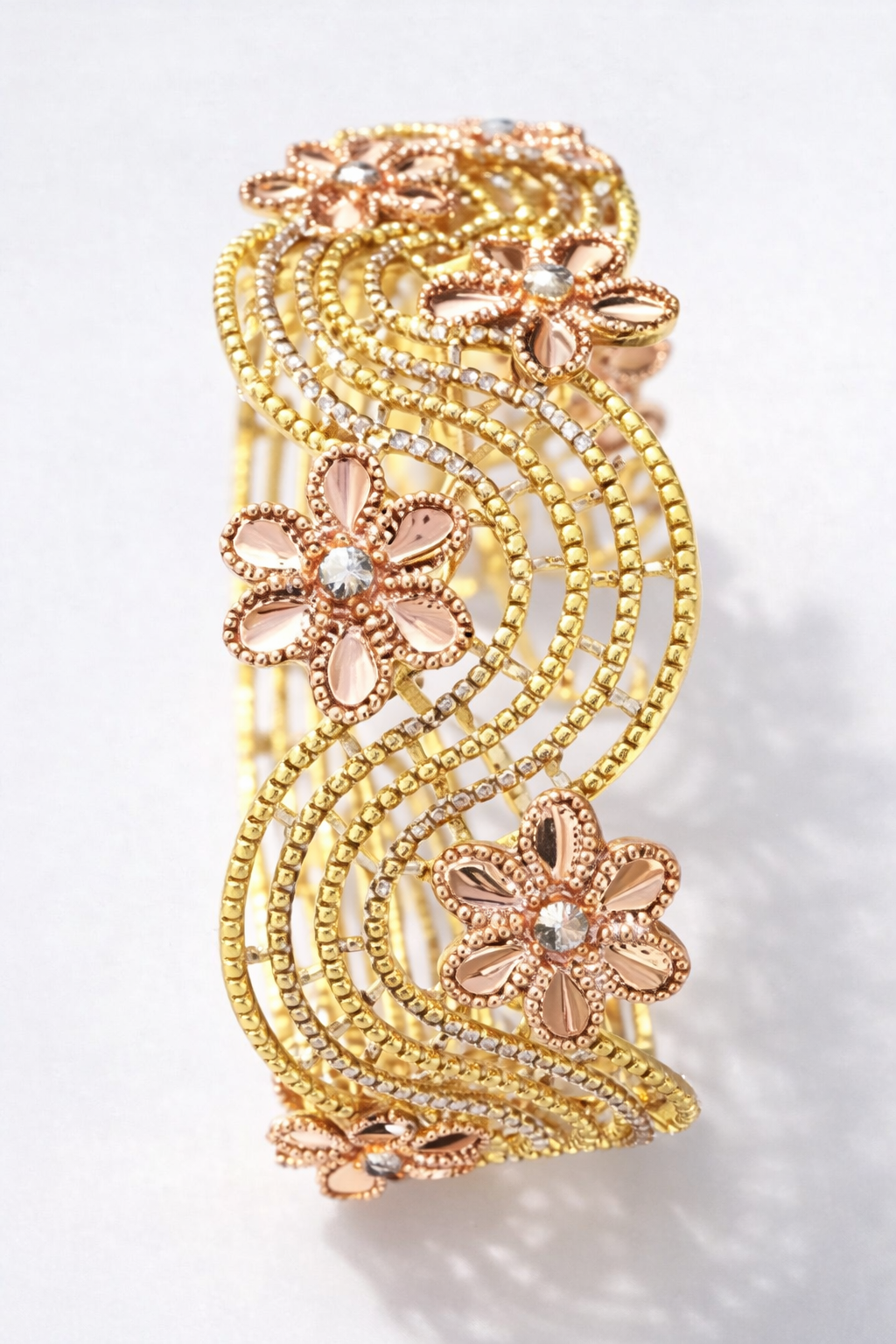 URBAN BLOOM CUFF BRACELET