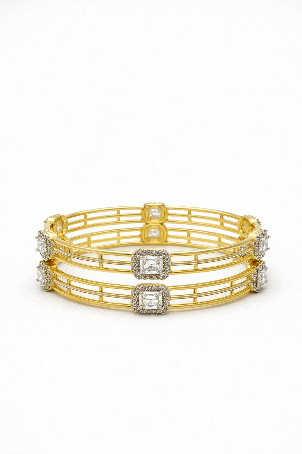 REGALIA SQUARE DIAMOND BANGLE