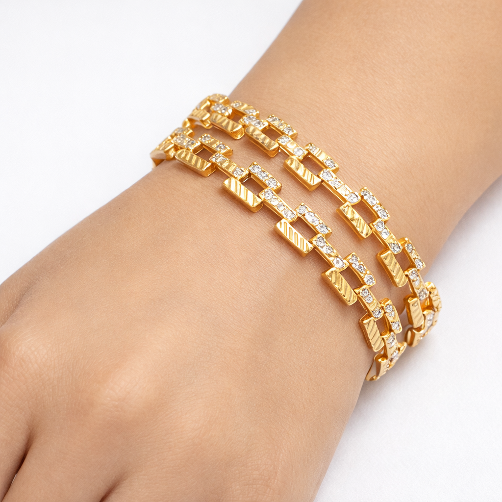 BARIQ DIAMOND BANGLE