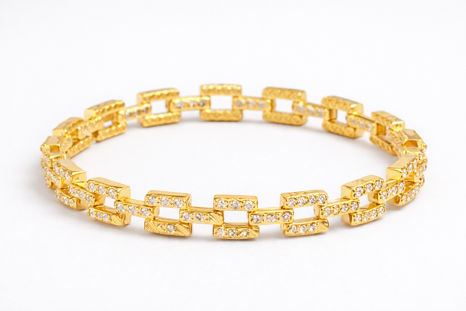 BARIQ DIAMOND BANGLE