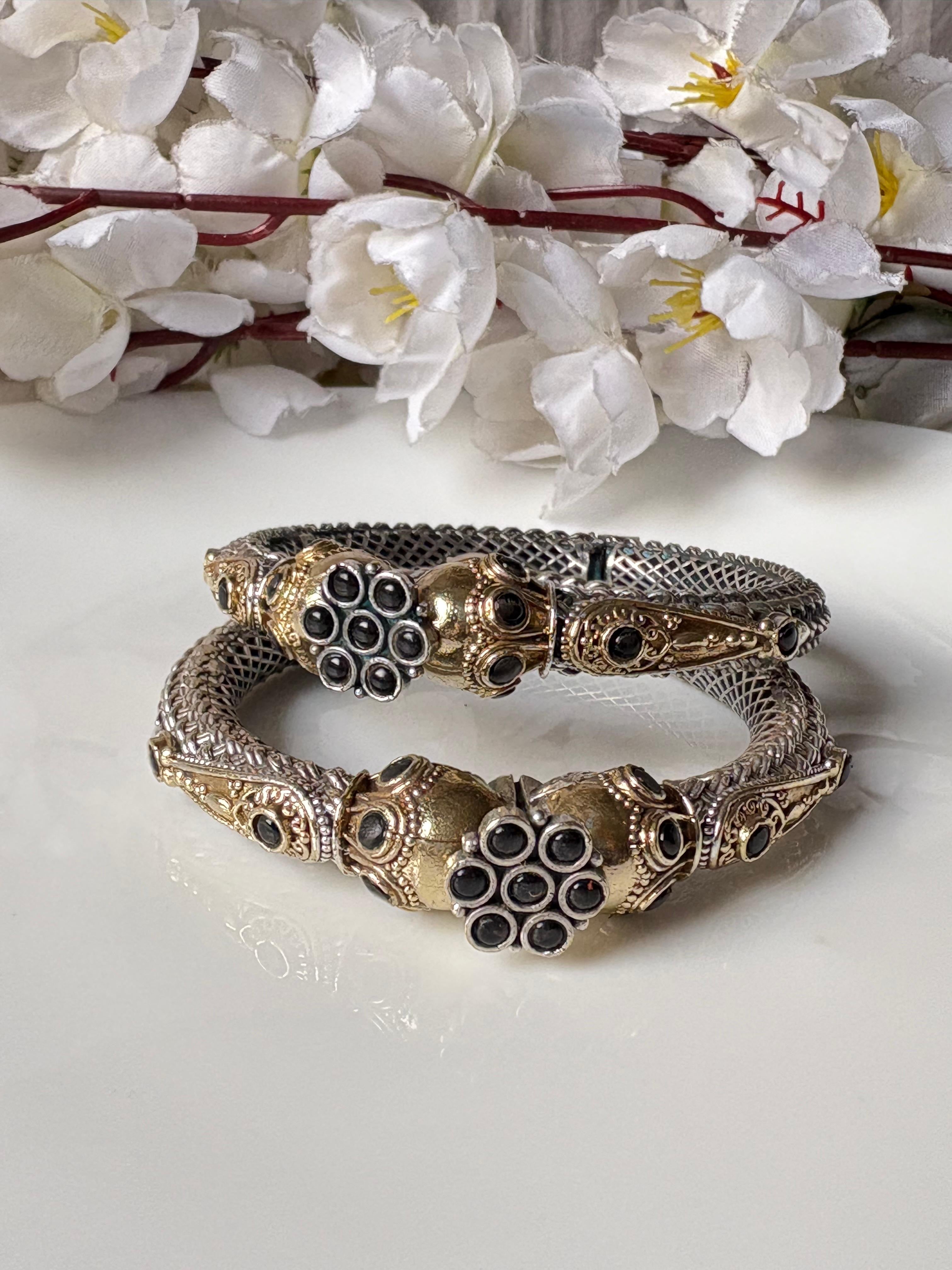 Royal Charm Oxidised Kada