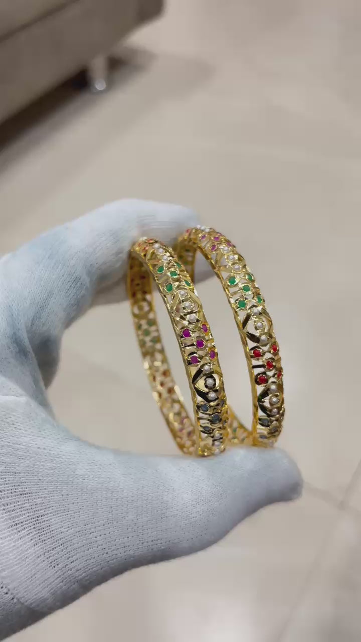 THE SHEESH MAHAL FILIGREE KADA
