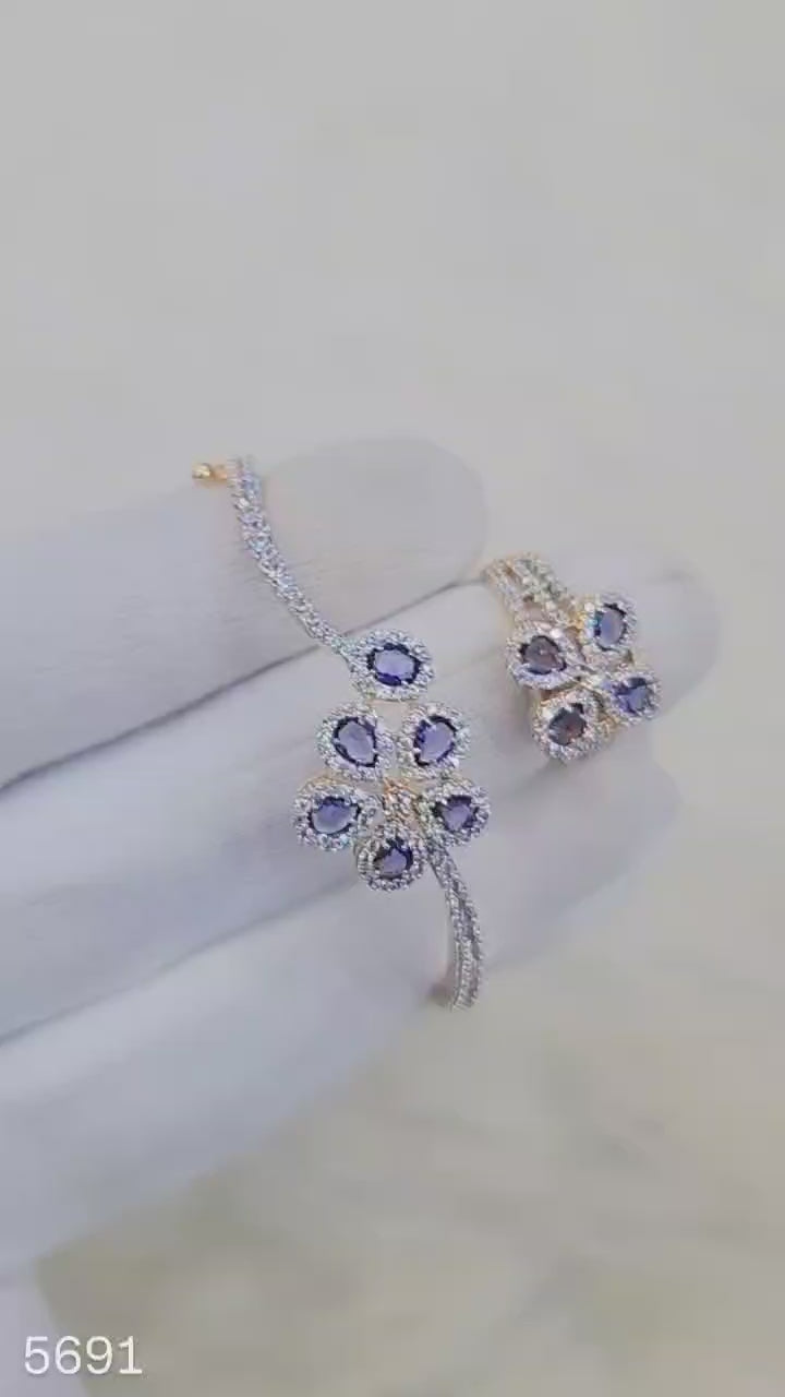 CELESTIA FLORAL CUFF