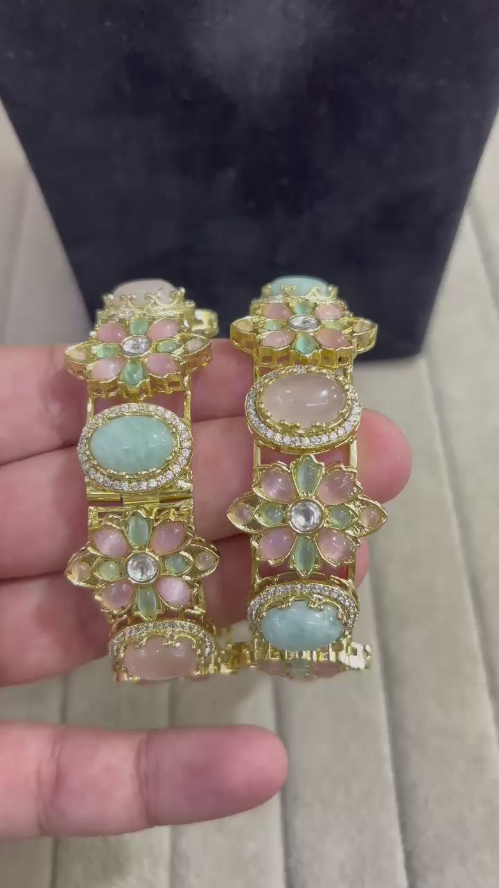Noor-E-Gulabi Stone Bangles