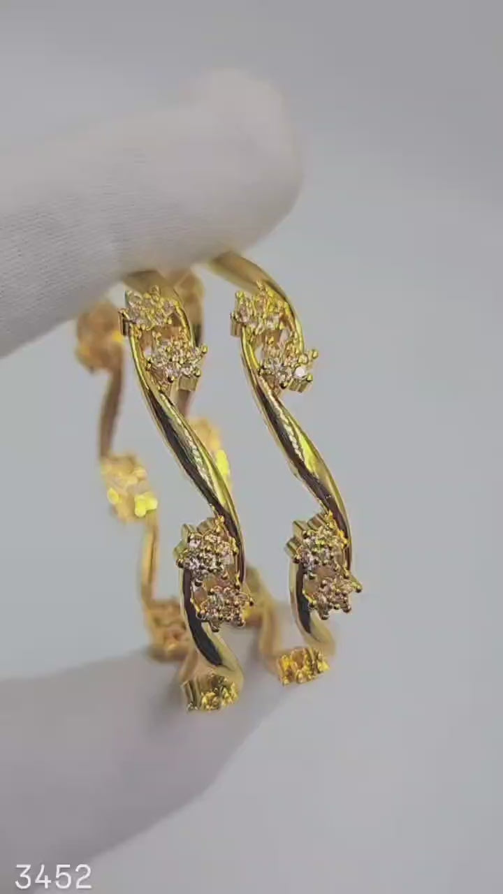 WRDHA GLOW BANGLE